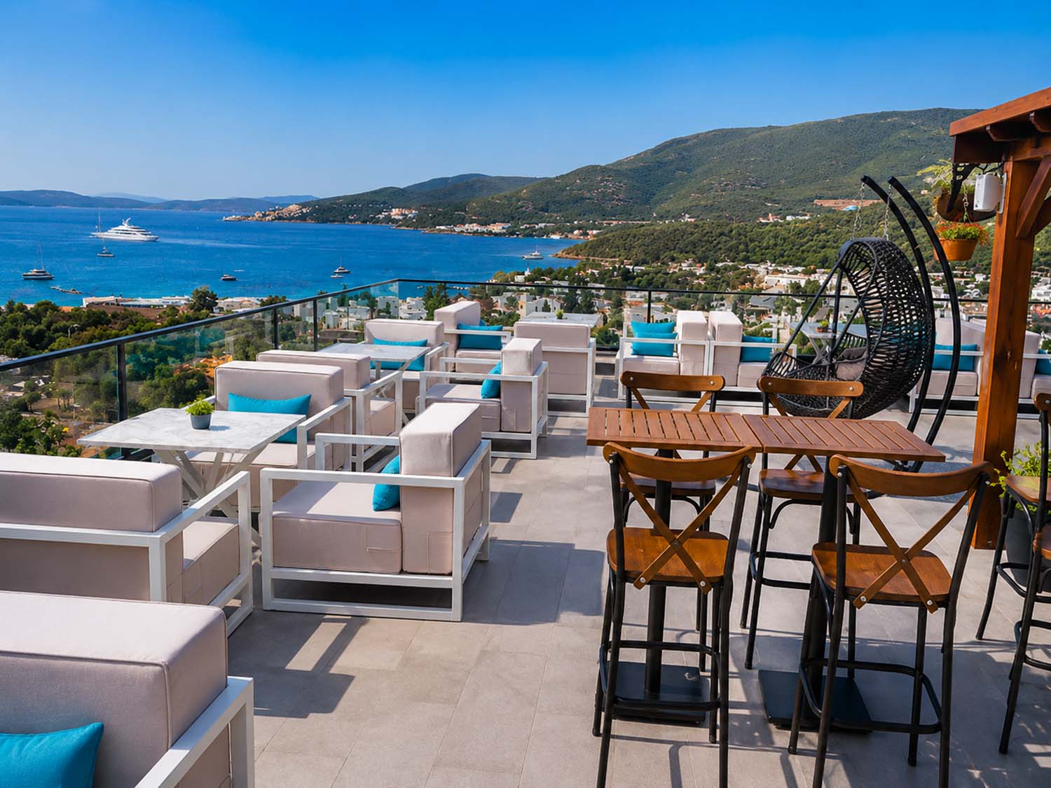 Blue Bay Hotel Restaurant & Bar